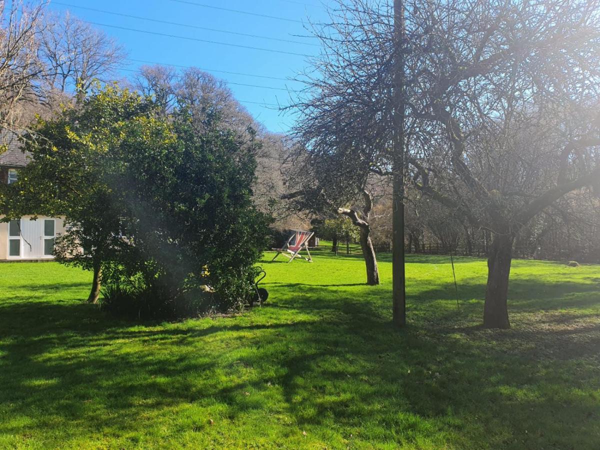 Holiday home Osbornes House Near With Swimming Pool
