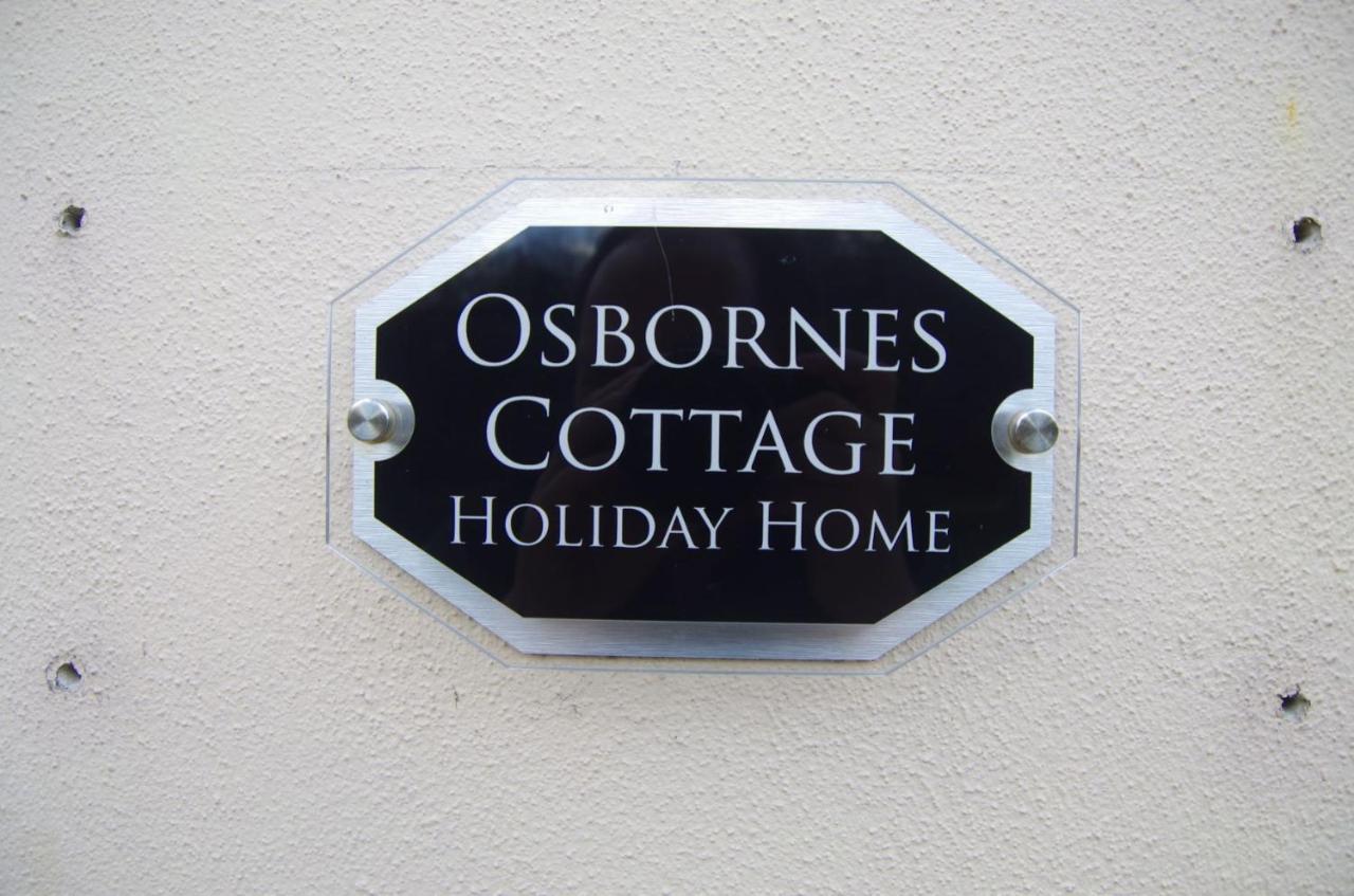 Osbornes House Near With Swimming Pool Holiday home Exeter