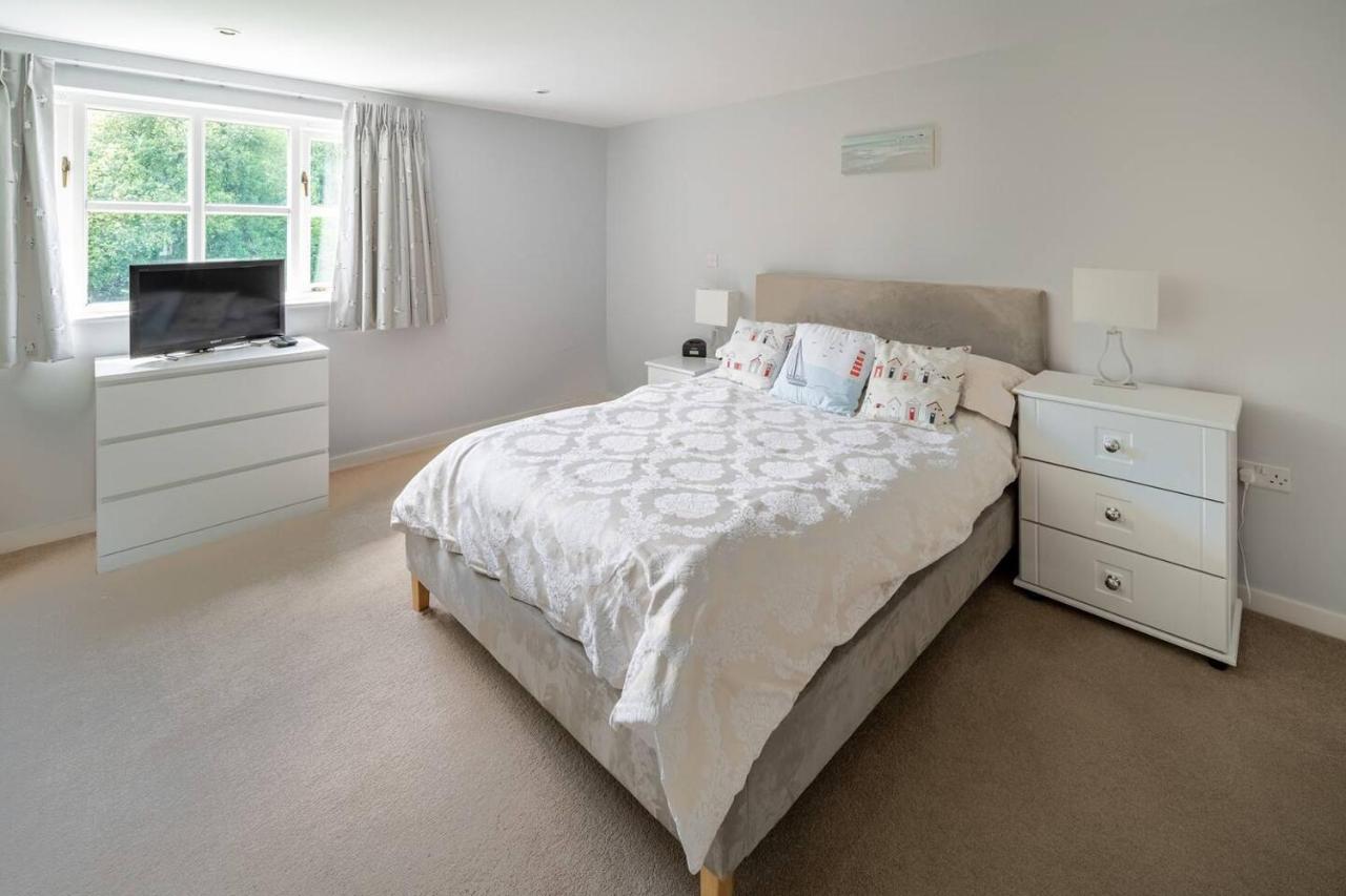 Holiday home Osbornes House Near With Swimming Pool Exeter